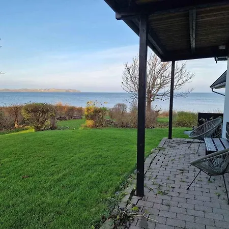 Waterfront For Multiple Generations Villa