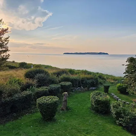 Waterfront For Multiple Generations
