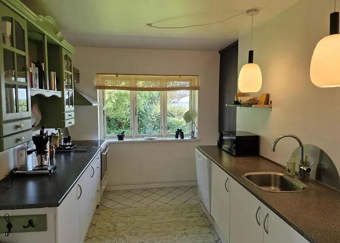 Waterfront For Multiple Generations Villa *