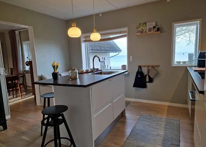 Waterfront For Multiple Generations Føllenslev