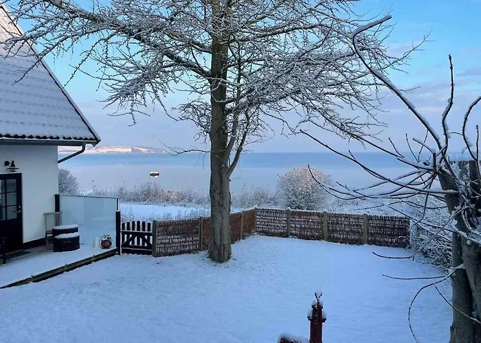 Villa Waterfront For Multiple Generations